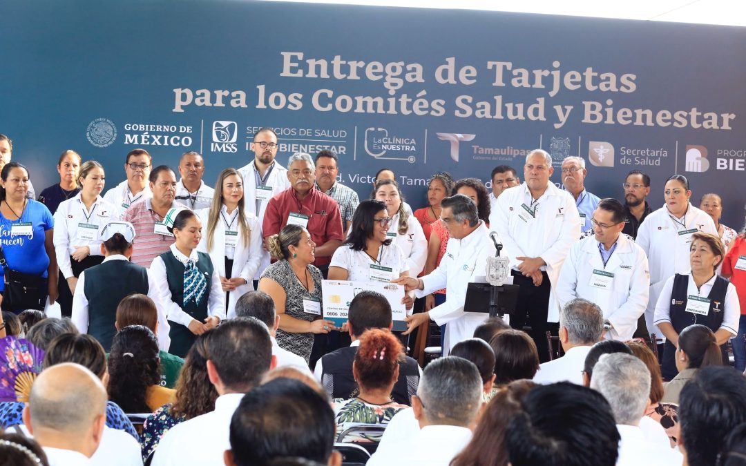 ENTREGA AMÉRICO TARJETAS DEL PROGRAMA “LA CLÍNICA ES NUESTRA”; REFUERZAN ATENCIÓN MÉDICA