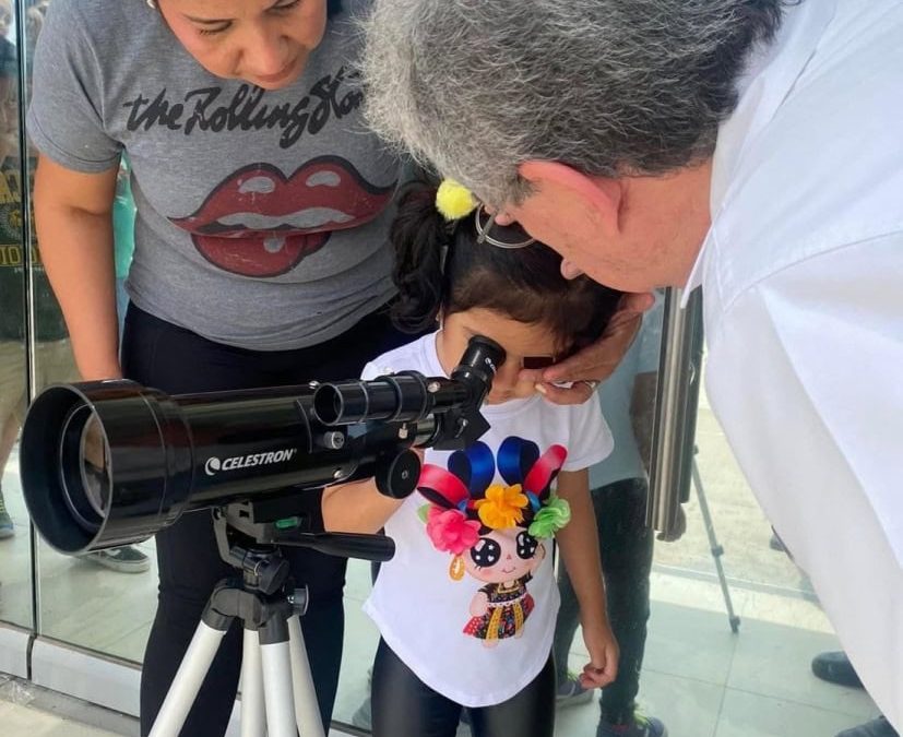 INICIA EN EL PLANETARIO LA AVENTURA A TRAVÉS DEL TALLER “LA MIRADA CÓSMICA”