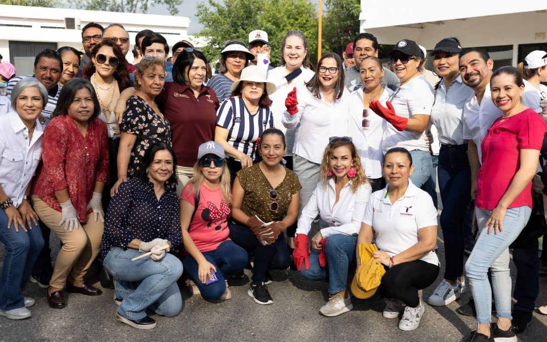 SE SUMAN TRABAJADORES DE LA EDUCACIÓN A LA JORNADA ESTATAL DE LIMPIEZA