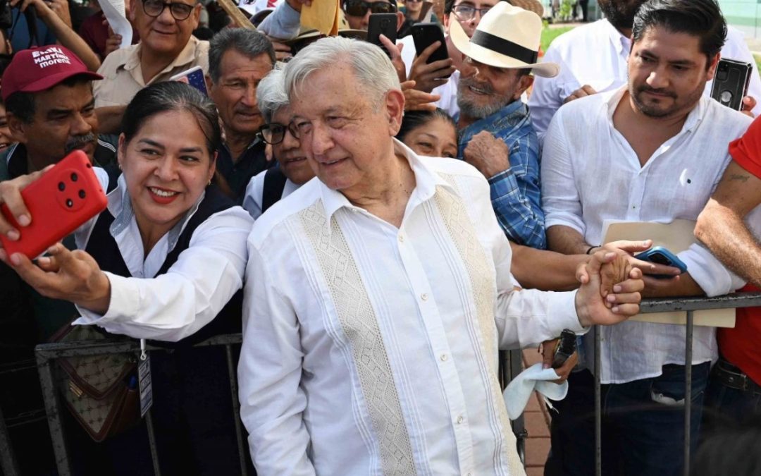 Nuestro ángel de la guarda es el pueblo de México: AMLO