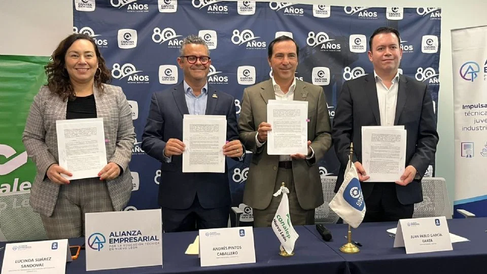 Caintra y Conalep renuevan convenio para fortalecer educación técnica en NL