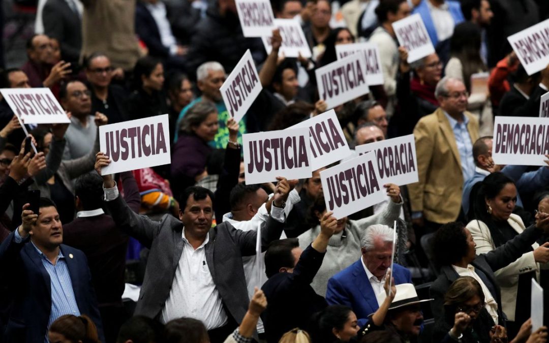 Aplanadora de Morena aprueba reforma judicial en lo particular; pasa a Senado