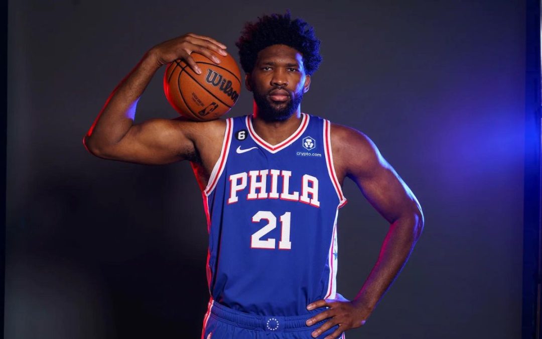 NBA: Embiid renueva su contrato con los 76ers por tres años y 193 millones