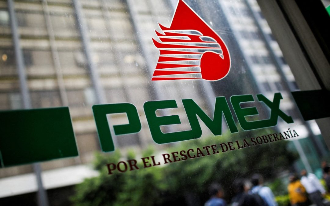 Pemex sigue importando combustibles y registra baja producción de crudo