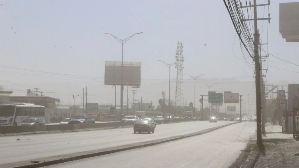 Frente frío 8: Advierten por viento fuerte en Nuevo León este viernes