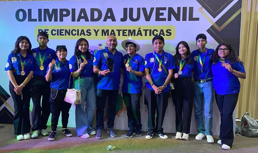 Estudiantes del COBAT ganan medallas en la Olimpiada Juvenil de Ciencias y Matemáticas