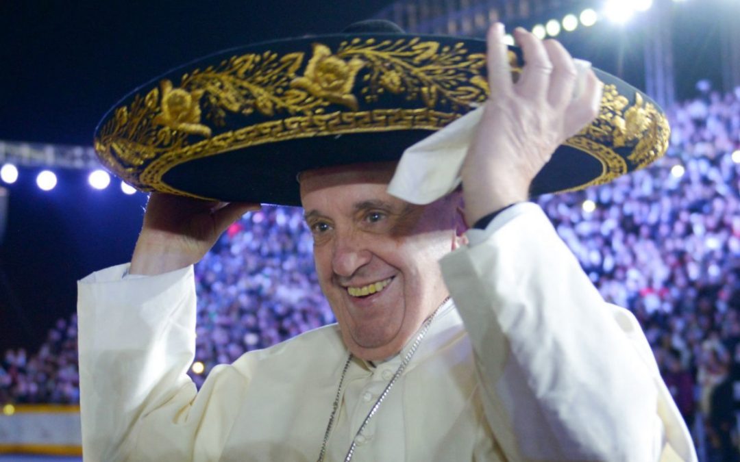 Sheinbaum critica que hay gente ‘en contra’ del papa por su visión ‘muy progresista’