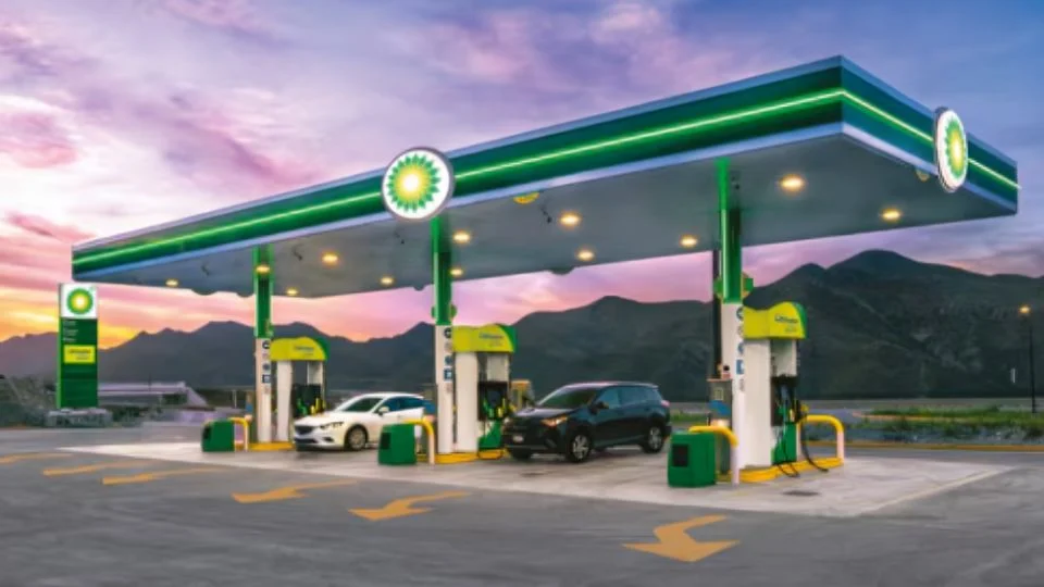 Esta es la gasolinera que tiene pocas estaciones, pero vende más barato en Monterrey