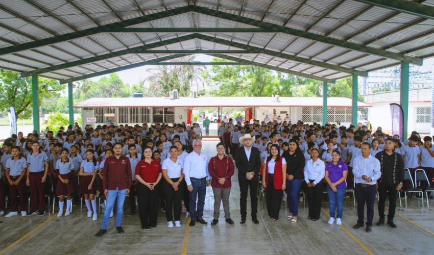 Injuve Tamaulipas lleva campaña “Piénsalo Dos Veces” al poblado “El Barretal” del municipio de Padilla