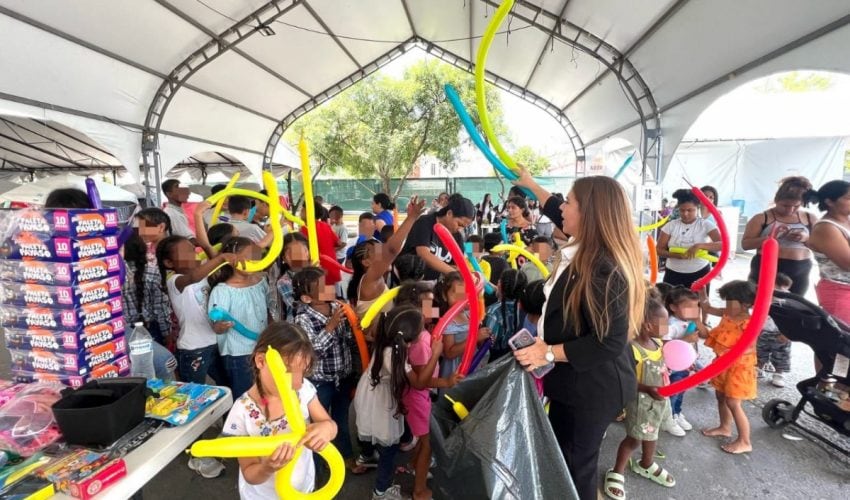 Abraza Tamaulipas a la niñez migrante en su día con festejo en los albergues del estado