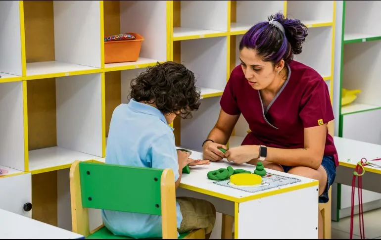 Amplían red de hospitales para tratar el autismo en menores de edad en Jalisco