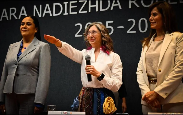 Mara Robles es la primera rectora del CUCEA