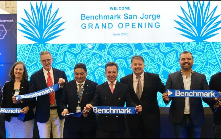 Benchmark Electronics inaugura planta en Tlajomulco