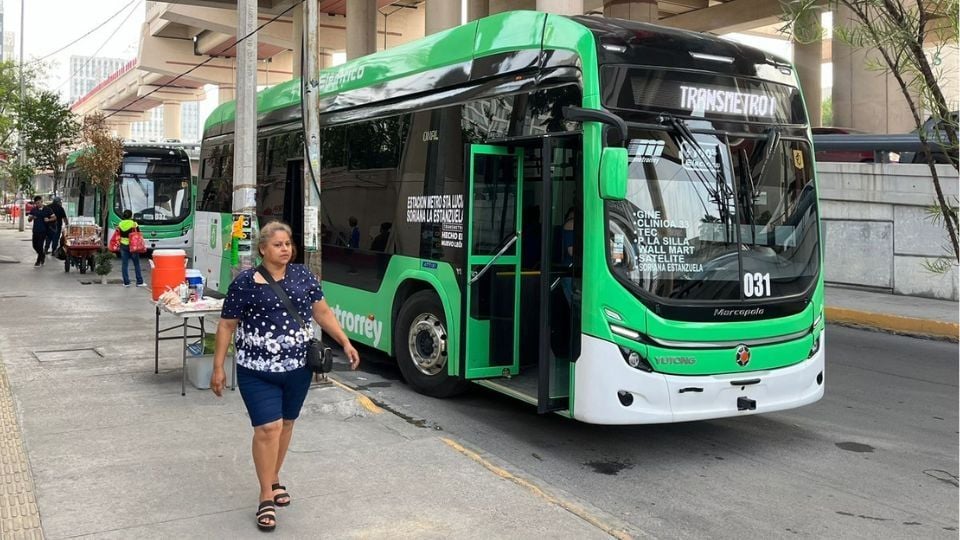 ¿Dónde inicia el recorrido del transmetro ‘verde’ que va hasta Mederos?