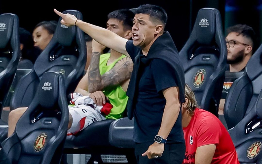 Gonzalo Pineda renuncia como Director Técnico del Atlas