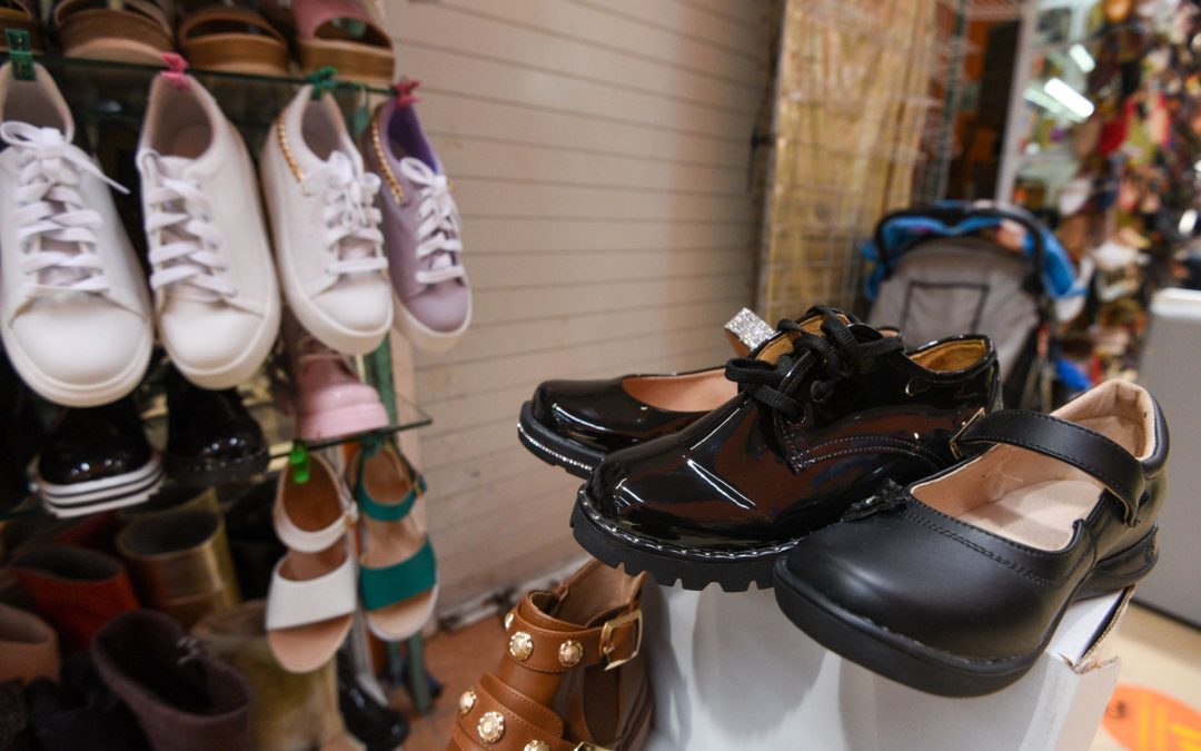 Economía impone cuotas compensatorias a importaciones del calzado chino