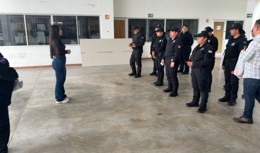 Recibe Guardia Estatal de Género capacitación en materia de salud mental
