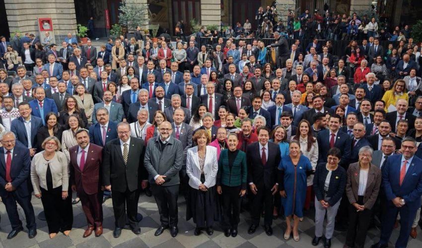 Asiste rector de la UP Altamira a reunión nacional con la presidenta Claudia Sheinbaum