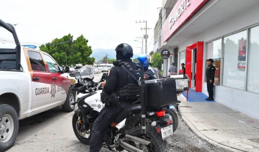 REFUERZA GUARDIA ESTATAL VIGILANCIA EN BANCOS Y CAJEROS ANTE PAGO DE PRESTACIONES
