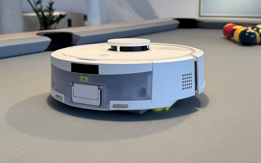 Los robots aspiradores han ido ganando tamaño con los años: iRobot apuesta ahora por lo contrario con su nuevo Roomba Mini