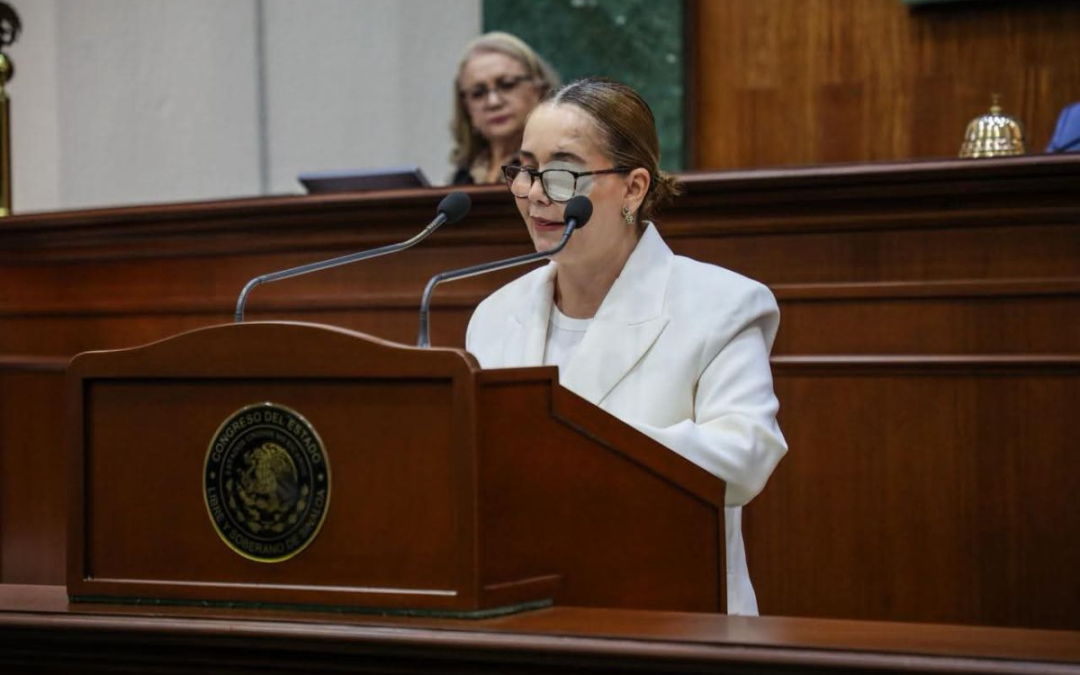 Diputada víctima de atentado vuelve al congreso de Sinaloa